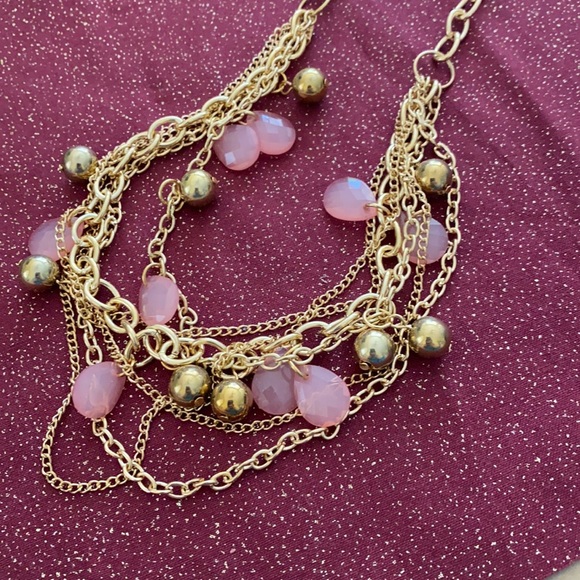 🆑3 for $10🆑 pink and gold necklace